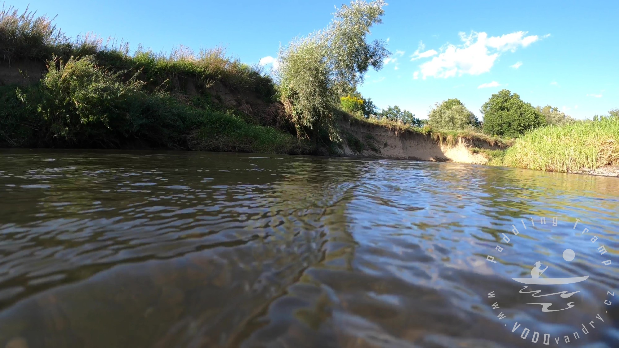 Vodácká putování na řece a náhlé stmívání | Kánoe Gumotex Palava, splutí řeky