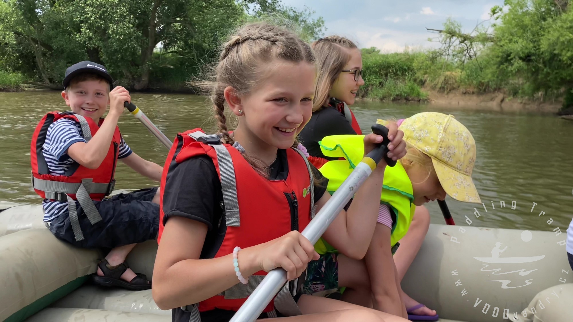 Splutí Opavice na raftu s dětmi a kamarády | Raft Gumotex Colorado